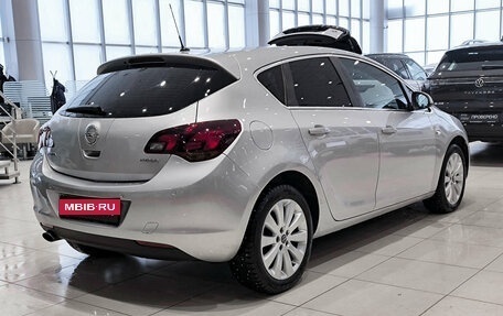 Opel Astra J, 2012 год, 835 000 рублей, 9 фотография