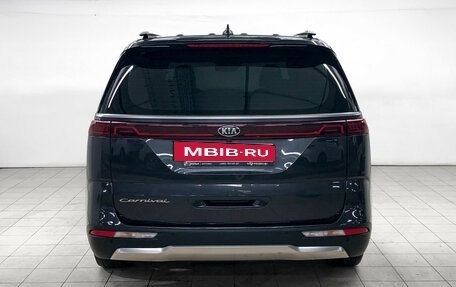 KIA Carnival, 2021 год, 4 235 000 рублей, 5 фотография