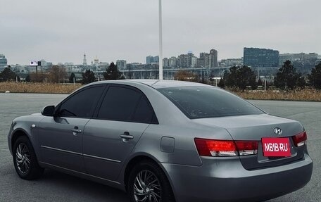 Hyundai Sonata VI, 2007 год, 675 000 рублей, 4 фотография