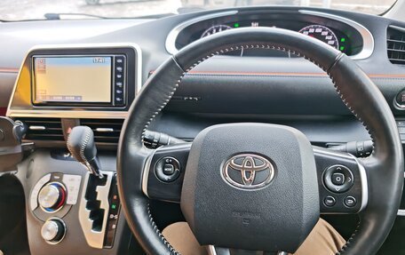 Toyota Sienta II, 2019 год, 1 800 000 рублей, 8 фотография