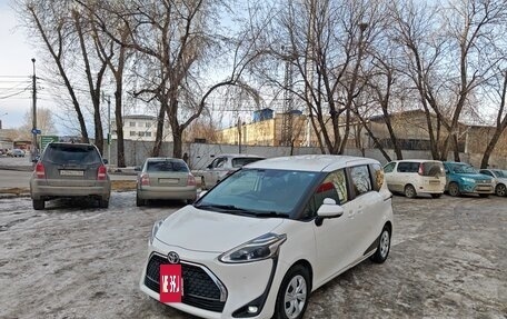 Toyota Sienta II, 2019 год, 1 800 000 рублей, 2 фотография