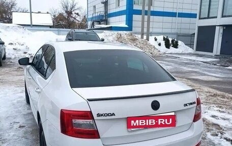 Skoda Octavia, 2015 год, 1 095 000 рублей, 2 фотография