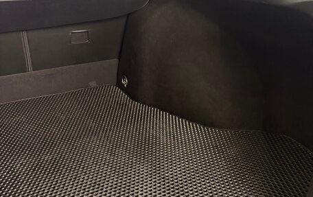 Toyota Prius IV XW50, 2016 год, 1 790 000 рублей, 16 фотография