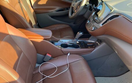 Chevrolet Malibu IX, 2017 год, 1 700 000 рублей, 5 фотография