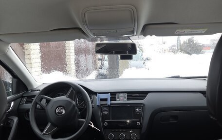 Skoda Octavia, 2018 год, 1 450 000 рублей, 8 фотография