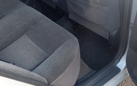 Toyota Corolla, 2002 год, 460 000 рублей, 9 фотография