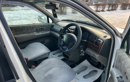 Nissan Rnessa, 1997 год, 349 999 рублей, 13 фотография