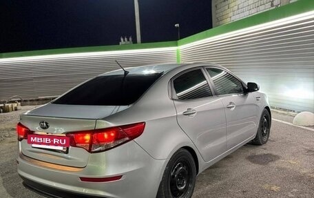 KIA Rio III рестайлинг, 2016 год, 1 050 000 рублей, 3 фотография