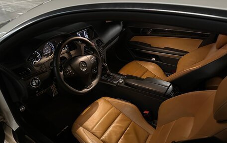 Mercedes-Benz E-Класс, 2011 год, 1 750 000 рублей, 8 фотография