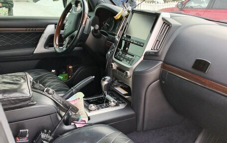 Toyota Land Cruiser 200, 2017 год, 5 400 000 рублей, 12 фотография