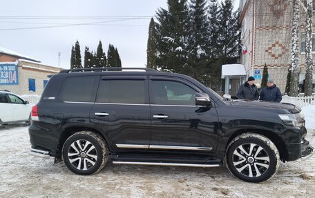 Toyota Land Cruiser 200, 2017 год, 5 400 000 рублей, 8 фотография