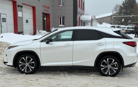 Lexus RX IV рестайлинг, 2017 год, 3 400 000 рублей, 9 фотография