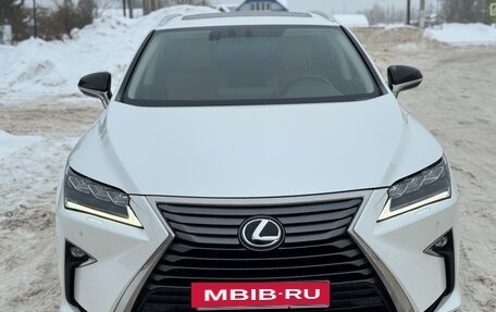 Lexus RX IV рестайлинг, 2017 год, 3 400 000 рублей, 6 фотография