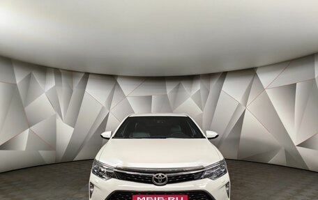 Toyota Camry, 2016 год, 1 895 000 рублей, 7 фотография
