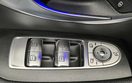 Mercedes-Benz E-Класс, 2019 год, 5 510 000 рублей, 19 фотография