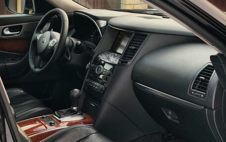 Infiniti FX II, 2012 год, 1 580 000 рублей, 15 фотография