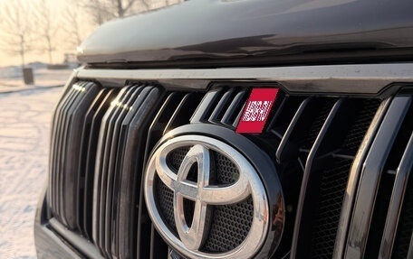 Toyota Land Cruiser Prado 150 рестайлинг 2, 2021 год, 9 100 000 рублей, 9 фотография