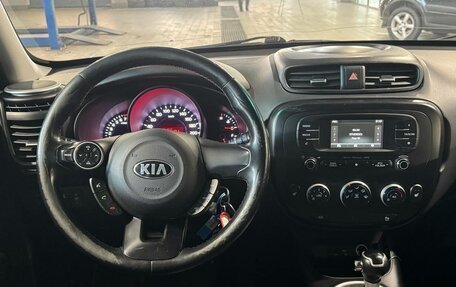 KIA Soul II рестайлинг, 2016 год, 999 000 рублей, 10 фотография