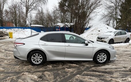 Toyota Camry, 2018 год, 2 550 000 рублей, 6 фотография