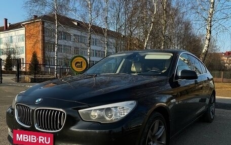 BMW 5 серия, 2010 год, 1 390 000 рублей, 2 фотография