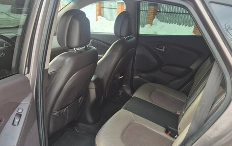 Hyundai ix35 I рестайлинг, 2013 год, 1 250 000 рублей, 15 фотография