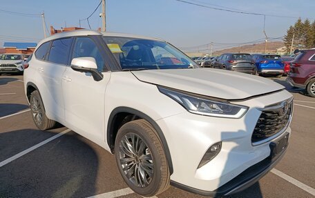 Toyota Highlander, 2025 год, 7 999 000 рублей, 4 фотография