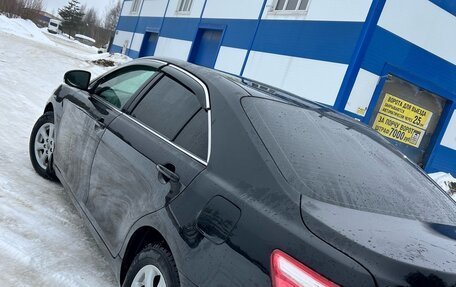 Toyota Camry, 2011 год, 950 000 рублей, 6 фотография