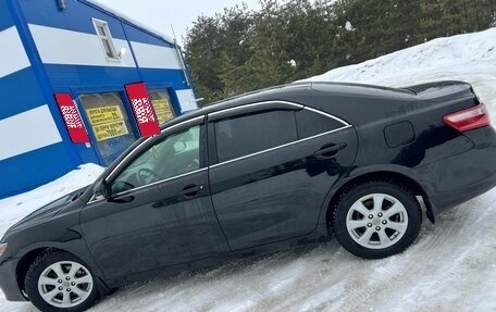 Toyota Camry, 2011 год, 950 000 рублей, 7 фотография