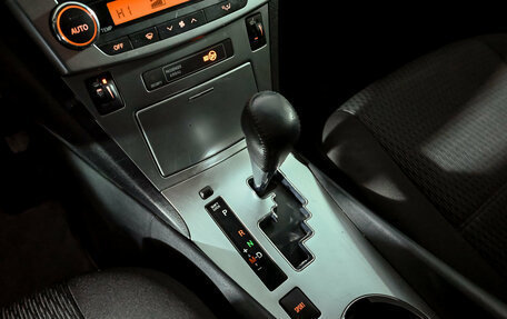 Toyota Avensis III рестайлинг, 2012 год, 1 360 000 рублей, 15 фотография