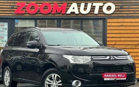 Mitsubishi Outlander III рестайлинг 3, 2012 год, 1 057 000 рублей, 2 фотография