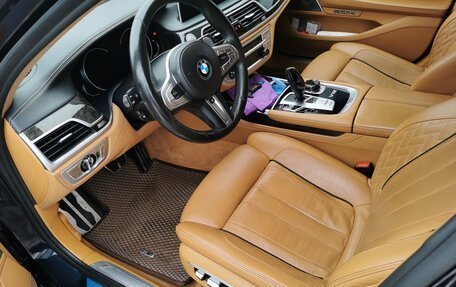 BMW 7 серия, 2017 год, 4 500 000 рублей, 20 фотография