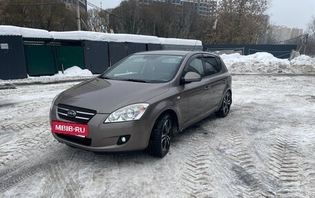 KIA cee'd I рестайлинг, 2009 год, 625 000 рублей, 2 фотография