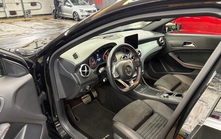 Mercedes-Benz GLA, 2019 год, 3 299 000 рублей, 13 фотография