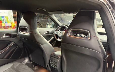 Mercedes-Benz GLA, 2019 год, 3 299 000 рублей, 11 фотография