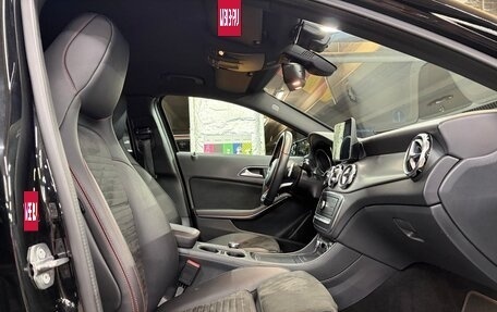 Mercedes-Benz GLA, 2019 год, 3 299 000 рублей, 9 фотография