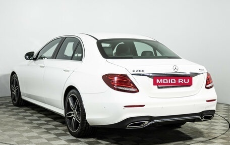 Mercedes-Benz E-Класс, 2016 год, 3 449 700 рублей, 7 фотография