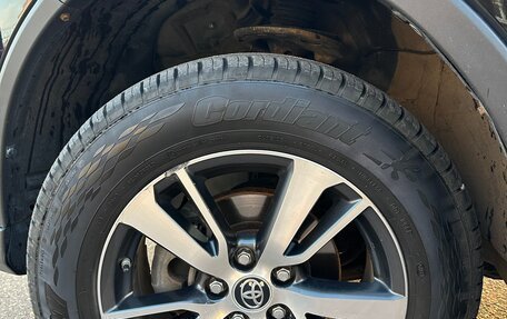 Toyota RAV4, 2017 год, 2 100 000 рублей, 10 фотография