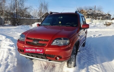 Chevrolet Niva I рестайлинг, 2012 год, 630 000 рублей, 2 фотография
