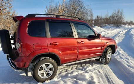 Chevrolet Niva I рестайлинг, 2012 год, 630 000 рублей, 8 фотография
