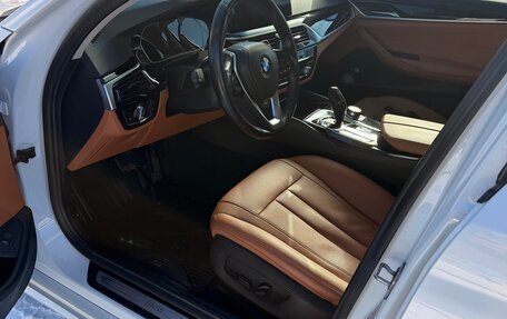 BMW 5 серия, 2020 год, 3 300 000 рублей, 8 фотография