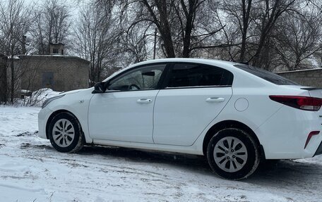 KIA Rio IV, 2020 год, 1 500 000 рублей, 7 фотография