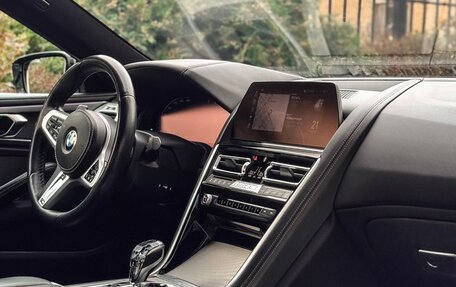 BMW 8 серия, 2019 год, 6 800 000 рублей, 17 фотография