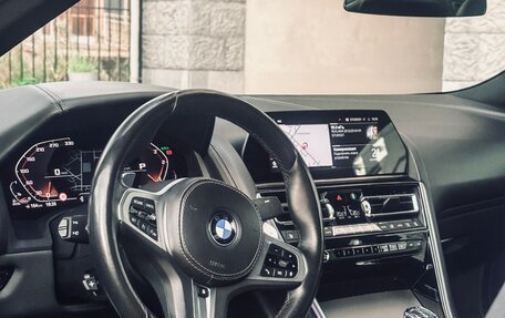 BMW 8 серия, 2019 год, 6 800 000 рублей, 19 фотография