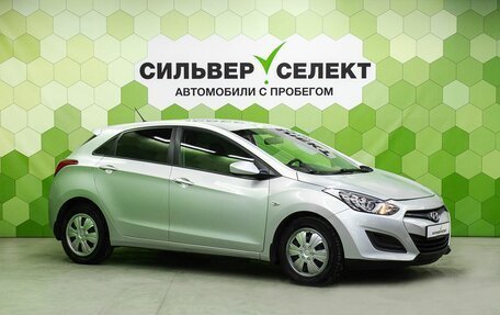 Hyundai i30 II рестайлинг, 2012 год, 800 000 рублей, 5 фотография