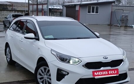 KIA cee'd III, 2019 год, 1 700 000 рублей, 6 фотография