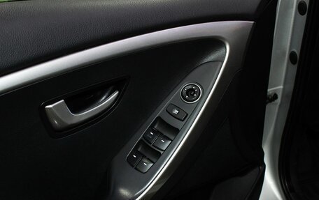 Hyundai i30 II рестайлинг, 2012 год, 800 000 рублей, 20 фотография