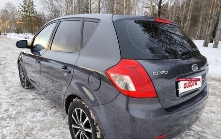 KIA cee'd I рестайлинг, 2010 год, 499 000 рублей, 3 фотография
