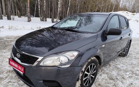 KIA cee'd I рестайлинг, 2010 год, 499 000 рублей, 2 фотография