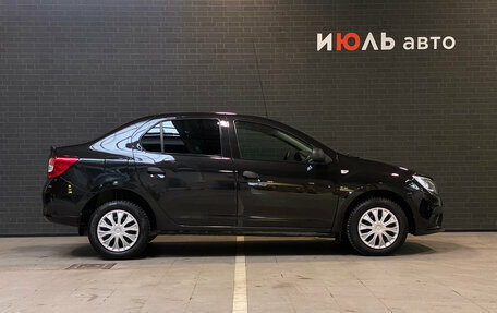 Renault Logan II, 2018 год, 640 000 рублей, 4 фотография