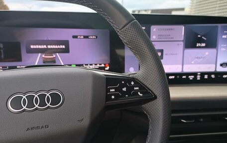 Audi Q5, 2025 год, 7 000 000 рублей, 36 фотография